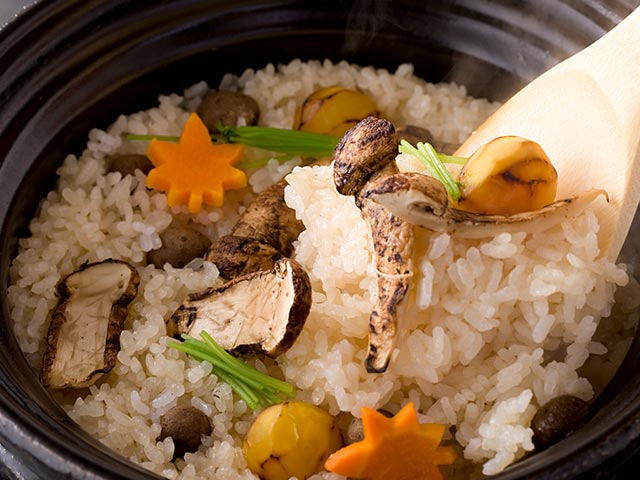 写真：栗と松茸のご飯