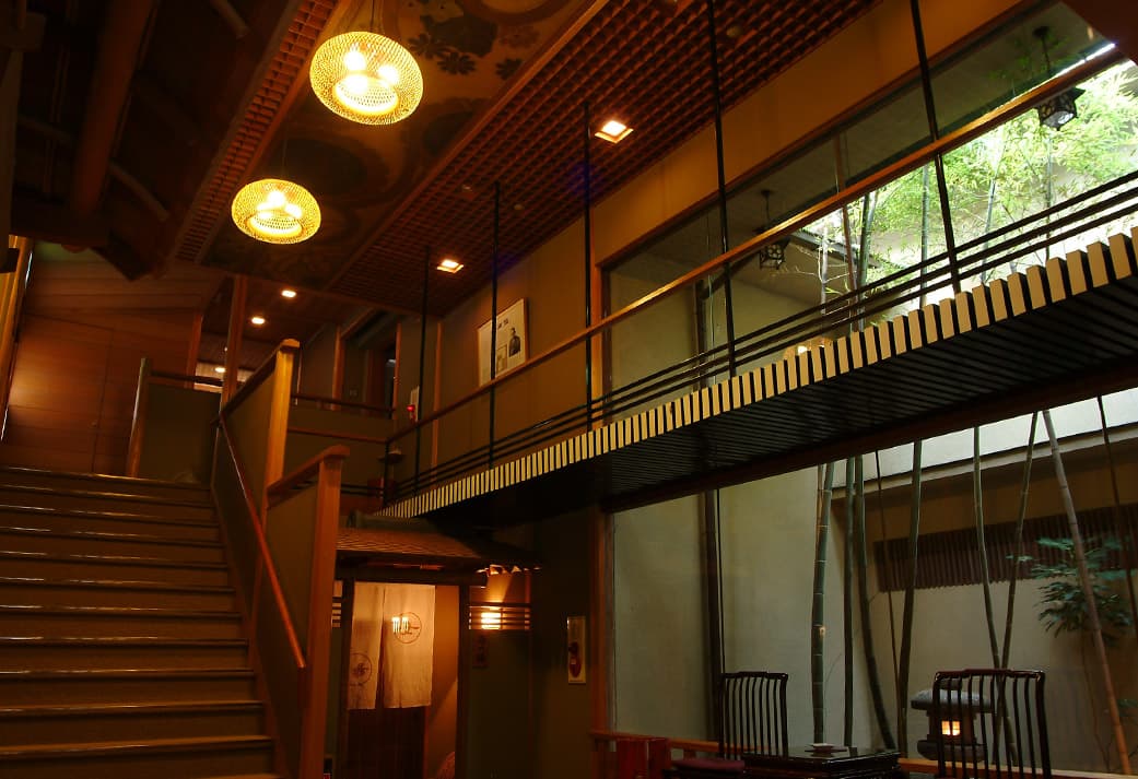 写真：別棟［平田館］の内観