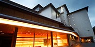 写真：西村屋 ホテル招月庭