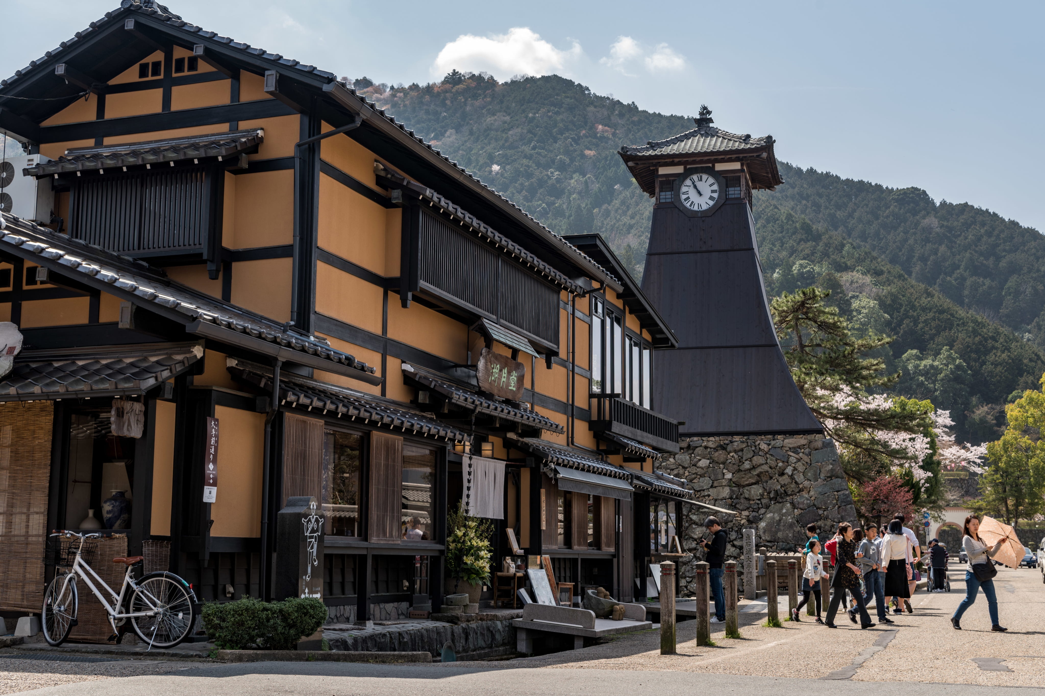 Izushi, Hyoogo Prefecture, JAPAN. Located just 45 min from Kinosaki Onsen. 