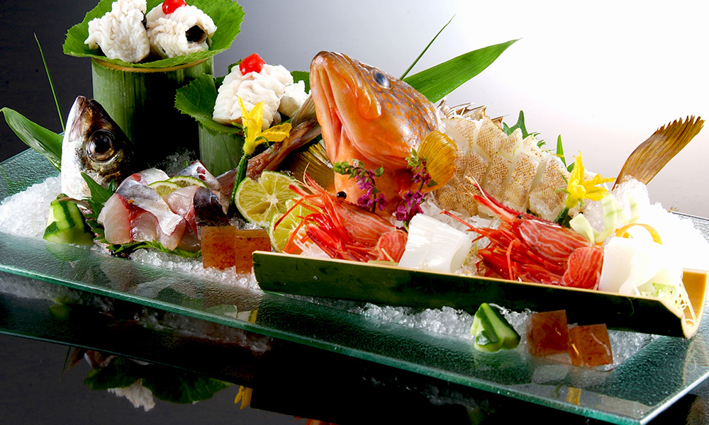 旬の恵み、季節の風情を料理に映して