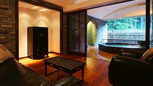 Private onsen spa | Nishimuraya Hotel Shogetsutei - Kinosaki Onsen, JAPAN