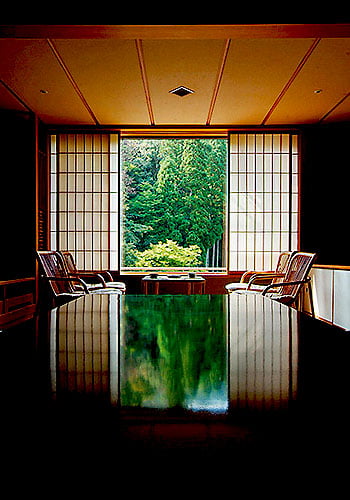 庭の棟
