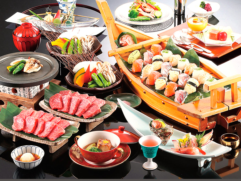 【期間限定】《小学生料金半額以下》黒毛和牛鉄板焼き＆お寿司☆夏ファミリープラン【館内利用券2000円分付き】