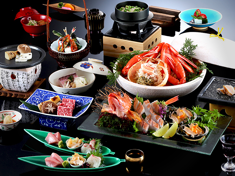 ≪期間限定≫贅づくし会席＜夕食は部屋食＞＜館内利用券2000円分付き＞